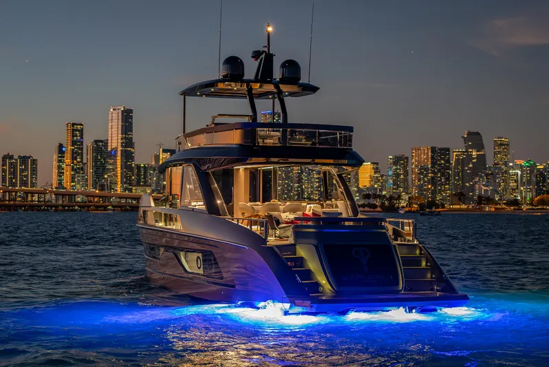  Yacht Photos Pics Explorer 62 EX 62