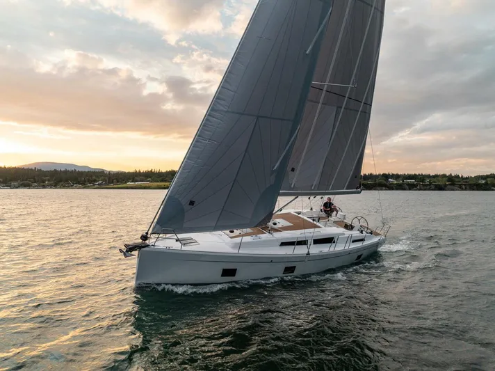 Sea #304 In Stock Yacht Photos Pics 