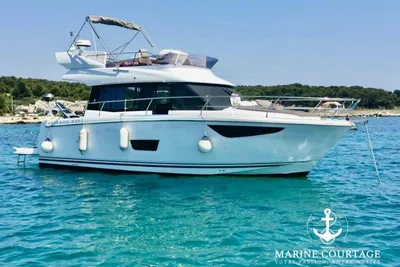 2015 Jeanneau Velasco 37 F