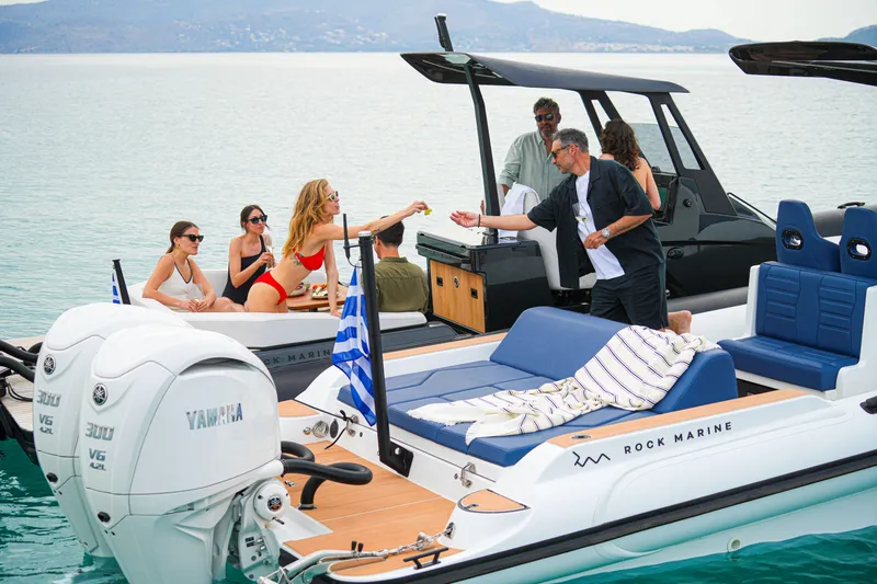 Rock Marine Rm 36 U | 36 S Yacht Photos Pics People enjoying a day on a 2026 Rock Marine RM 36 boat, with Yamaha engines.
