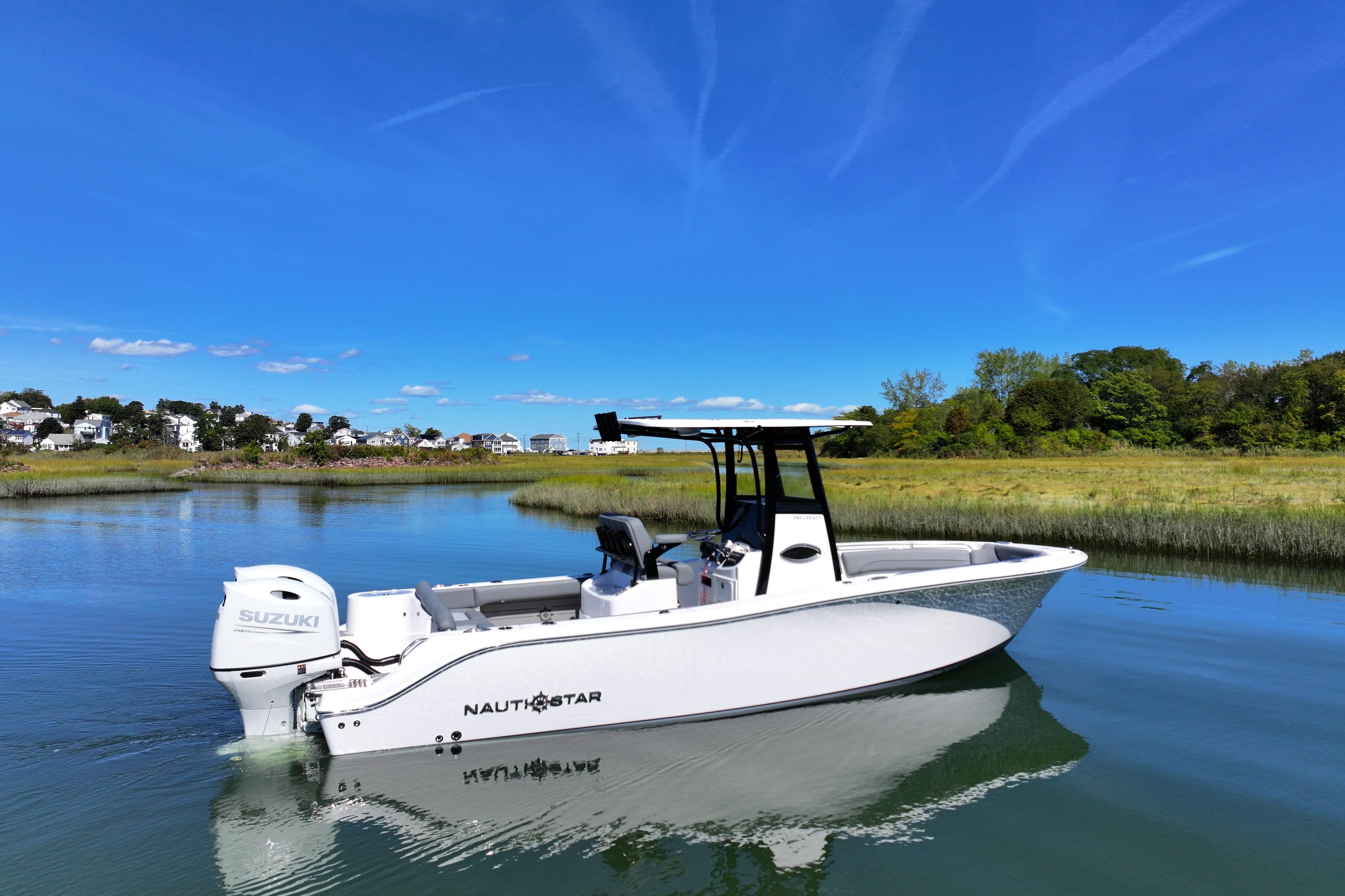 NauticStar 252 Legacy