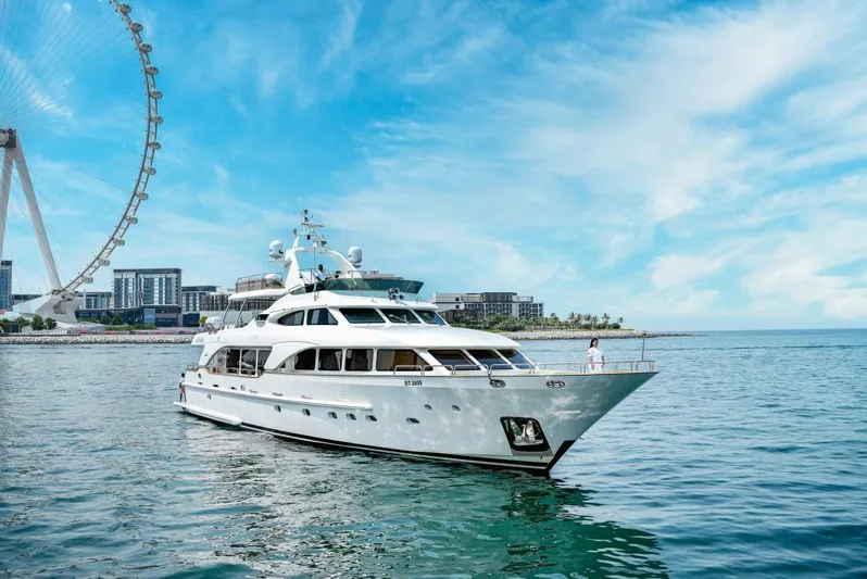  Yacht Photos Pics 