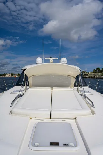 B-juled Yacht Photos Pics 2019 Riviera 5400 Sport Yacht - Image 12