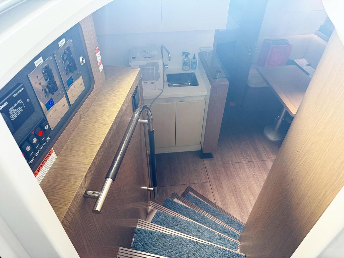 2015 Beneteau 44 