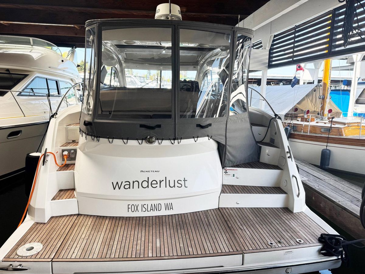 2015 Beneteau 44 