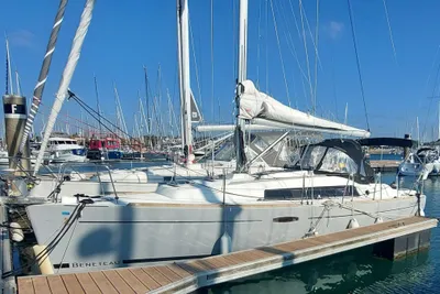 2014 Beneteau Oceanis 31