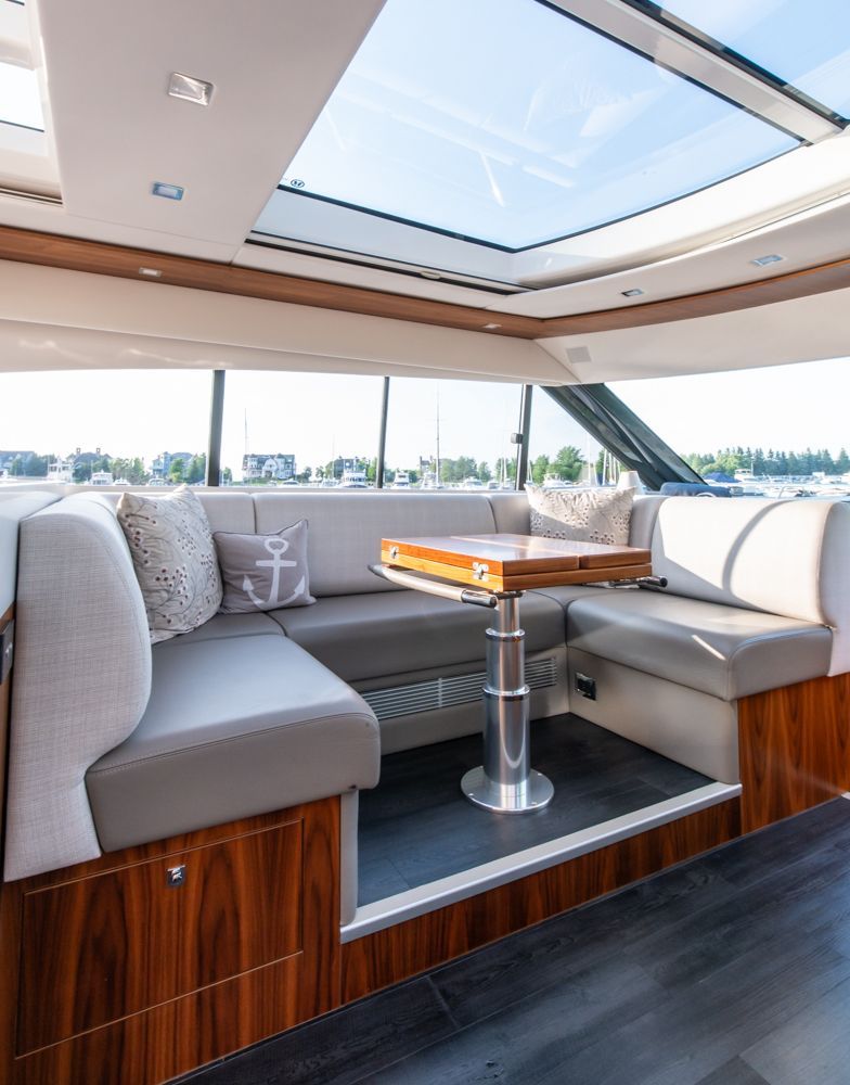 2022 Riviera 60 