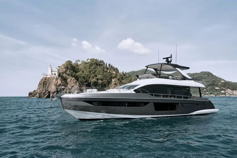  Yacht Photos Pics Azimut Fly 68 - D Yachts