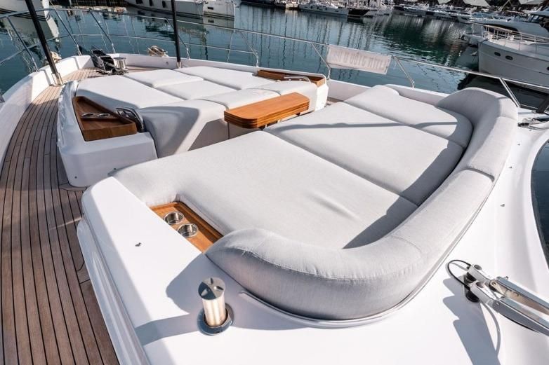 2024 Azimut 68 