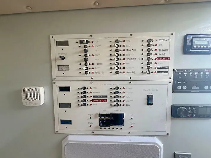 Precedent Yacht Photos Pics Electrical control panel of a 1998 Jersey Cape 36 Express.