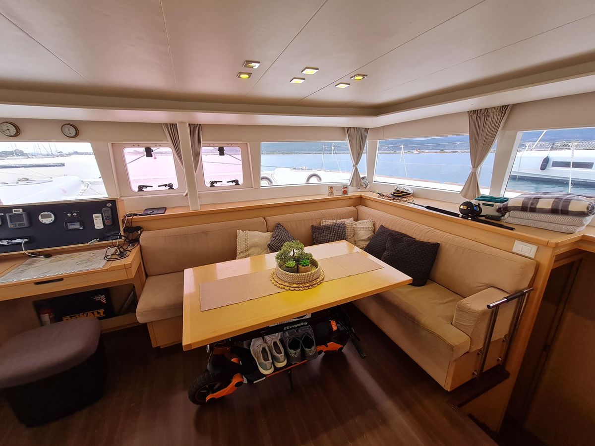 2012 Lagoon 45 