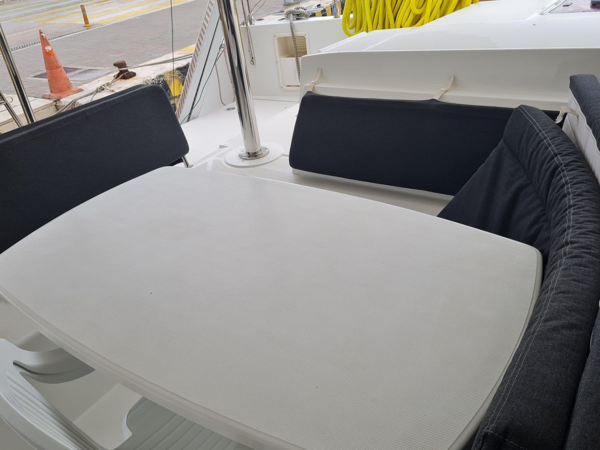 2012 Lagoon 45 