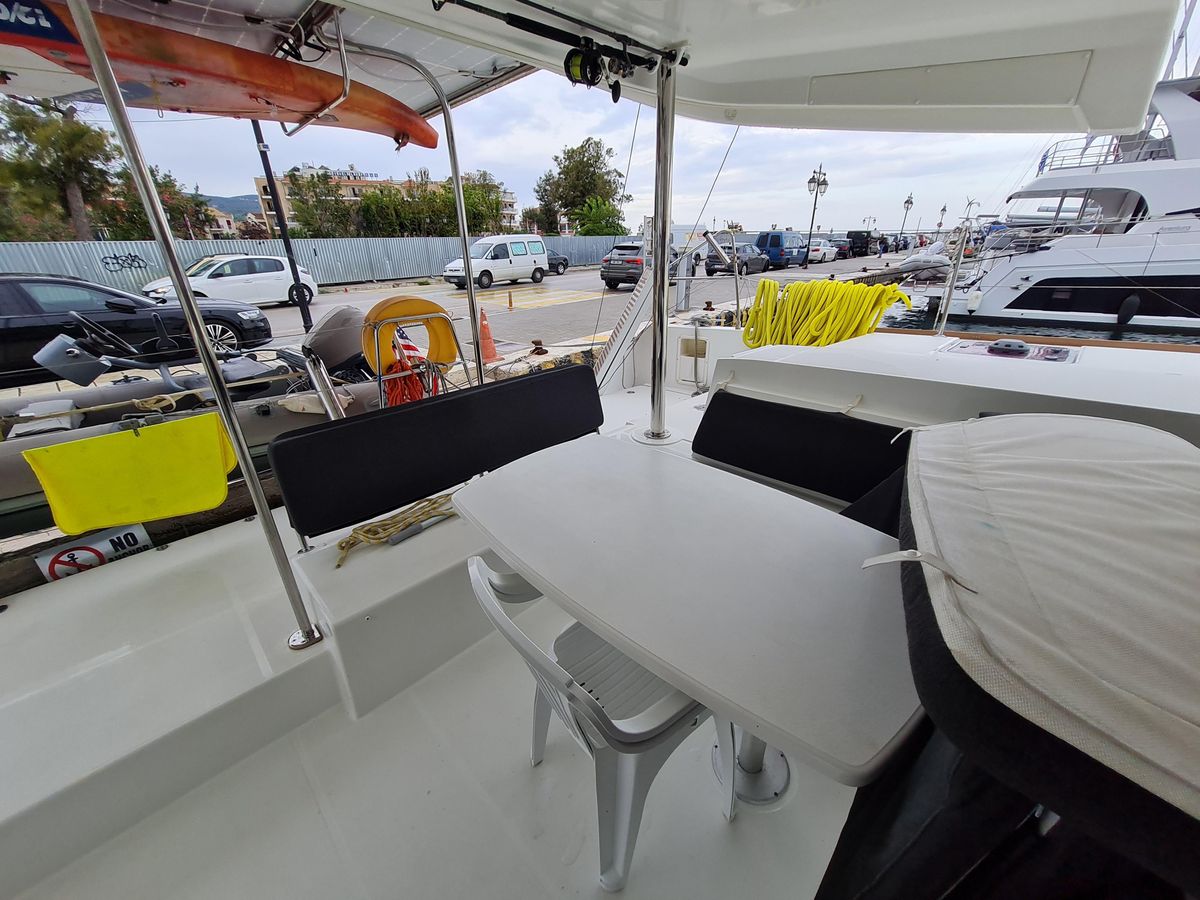 2012 Lagoon 45 