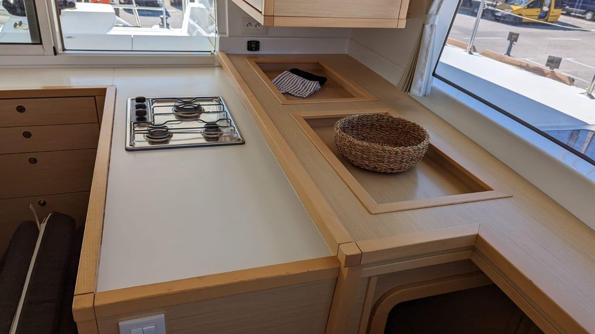 2012 Lagoon 45 