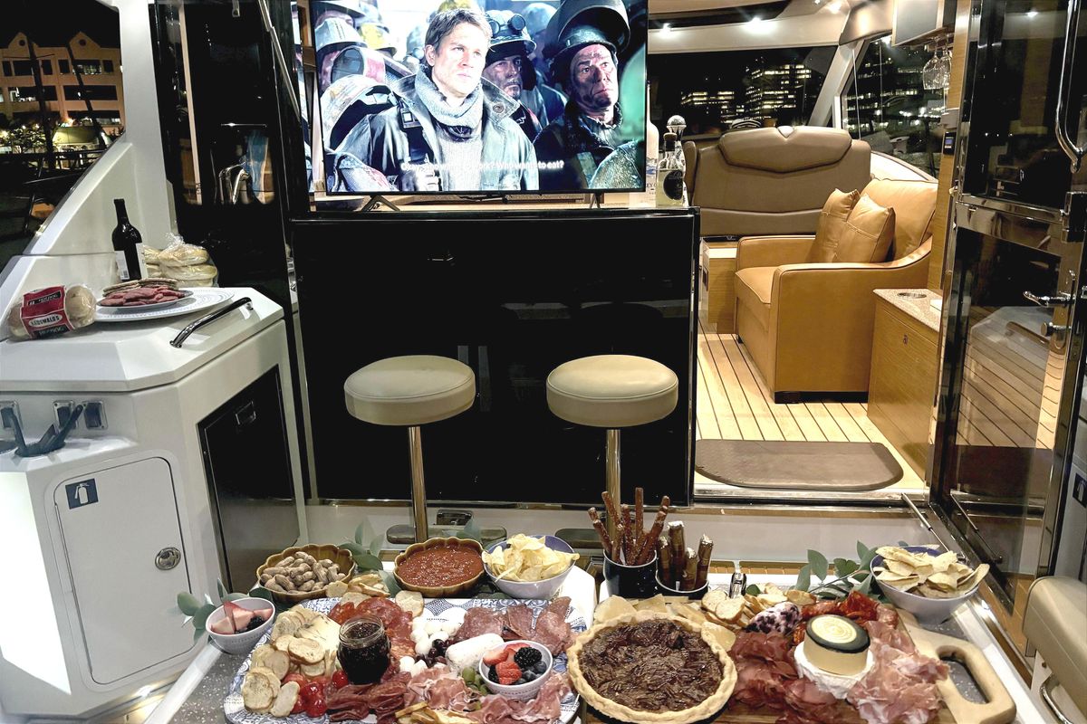 2014 Cruisers Yachts 45 