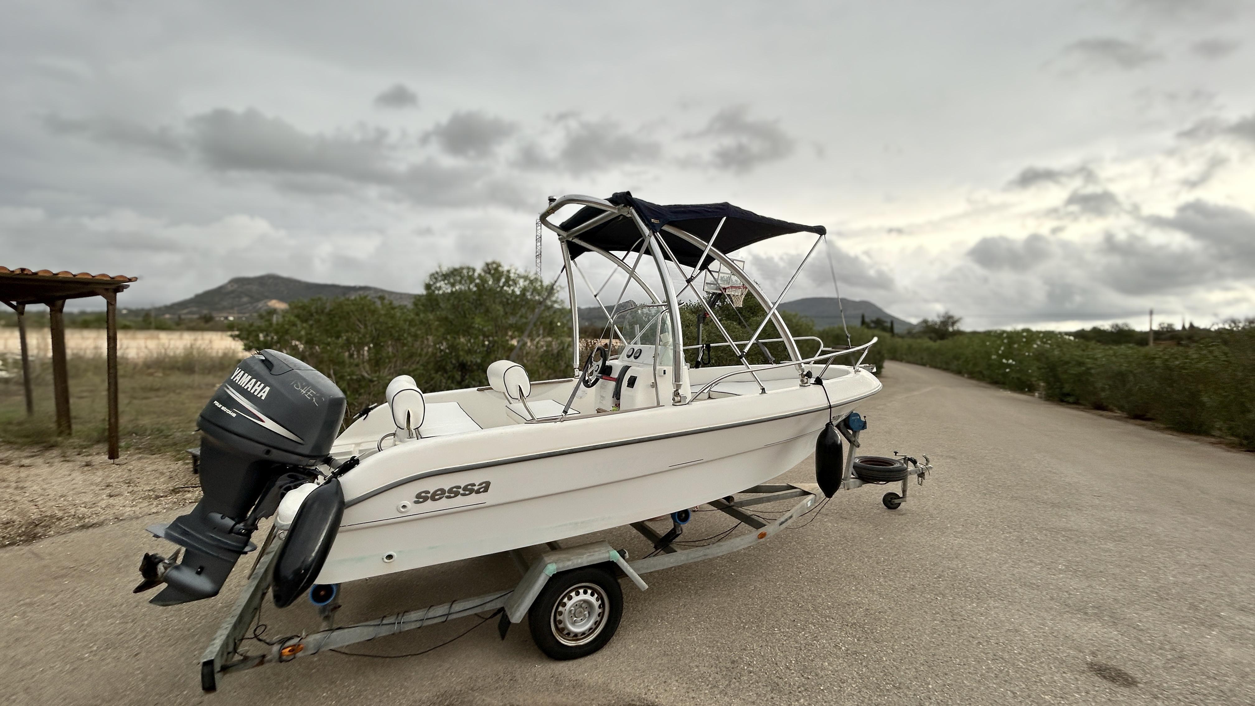 2004 Sessa Marine Key Largo 17