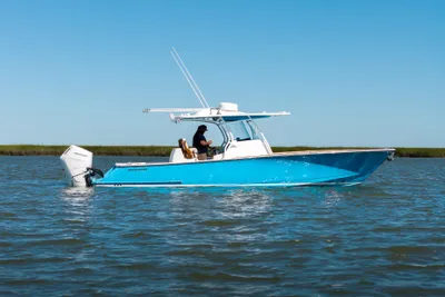 Valhalla Boatworks V-33