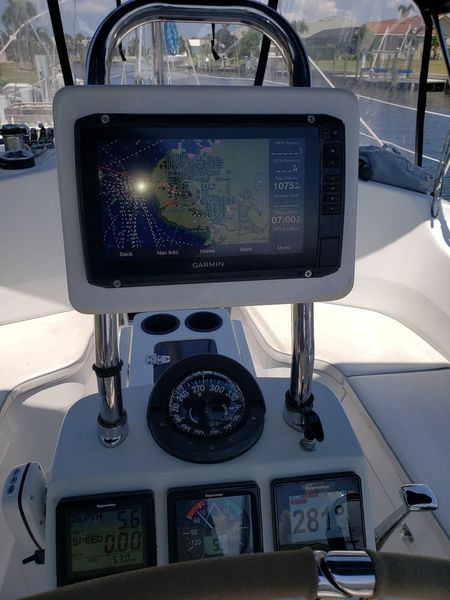 2004 Catalina 350