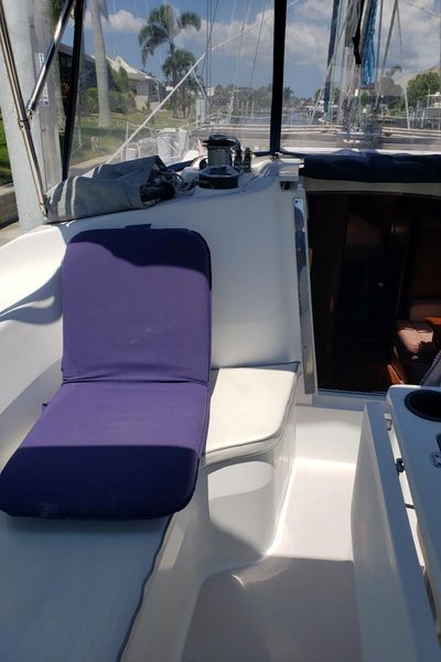 2004 Catalina 350
