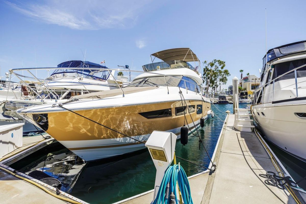 2015 Prestige 50 