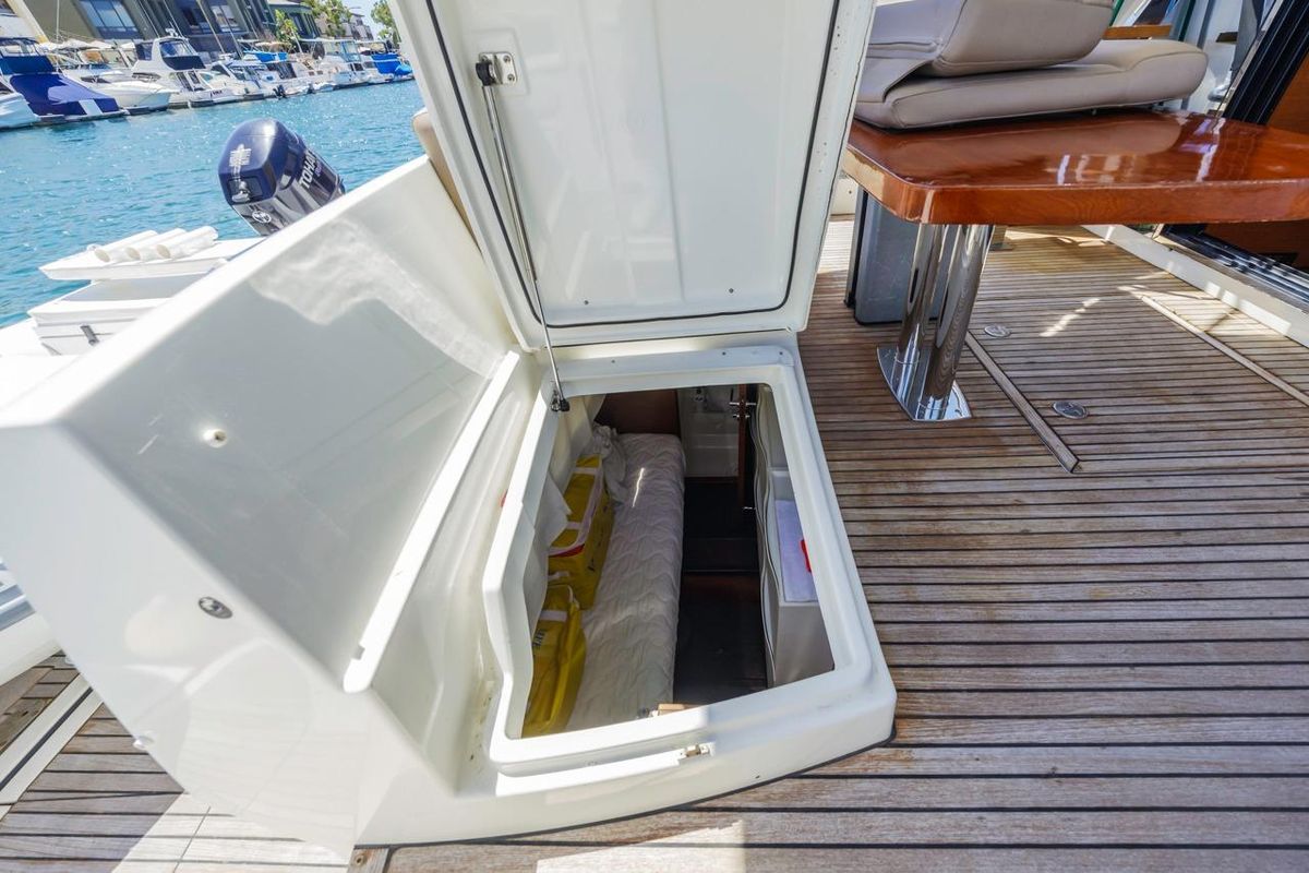 2015 Prestige 50 