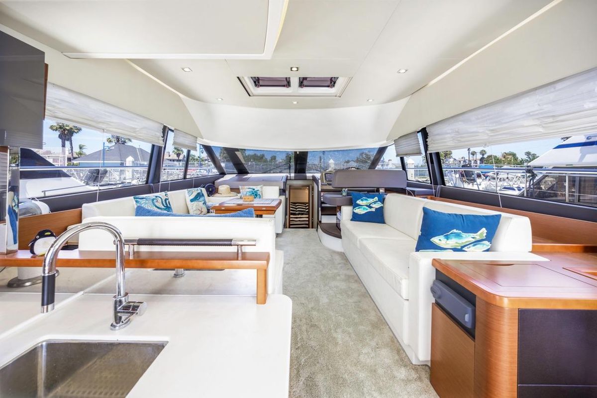 2015 Prestige 50 