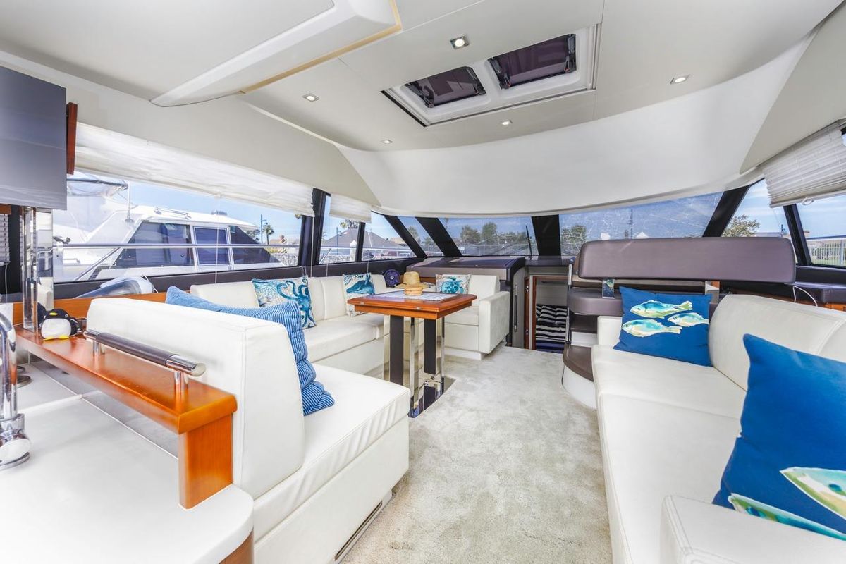 2015 Prestige 50 