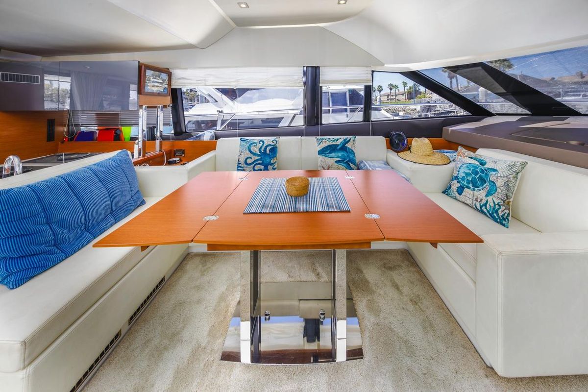 2015 Prestige 50 