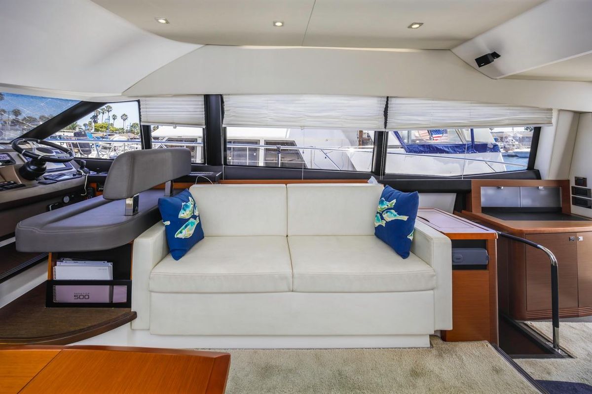 2015 Prestige 50 