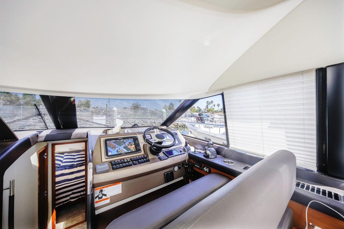 2015 Prestige 50 