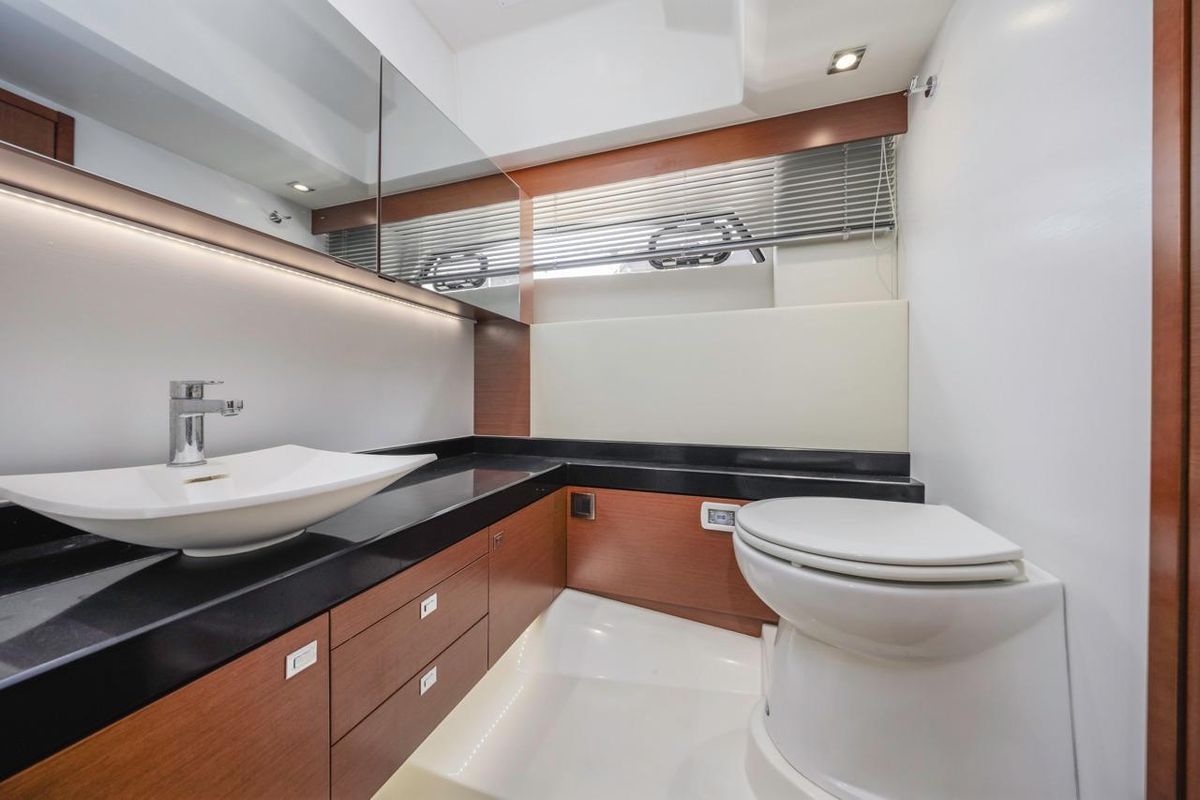 2015 Prestige 50 