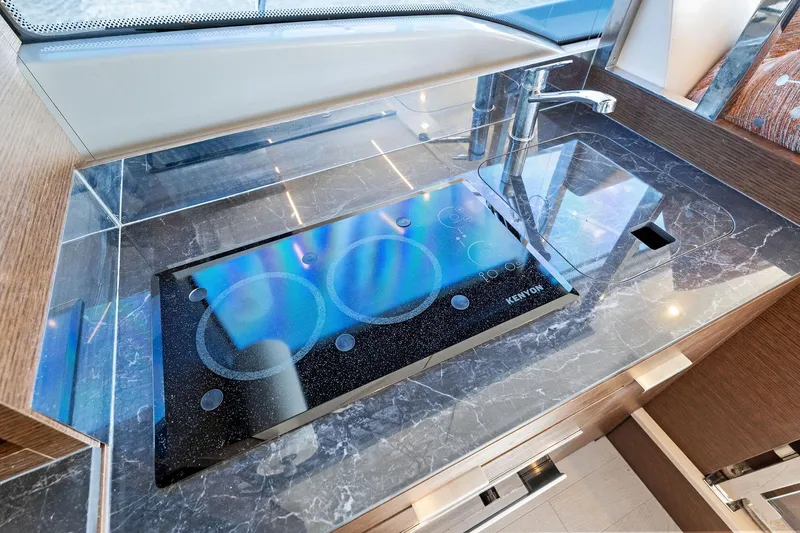 Karen Ann III Yacht Photos Pics 