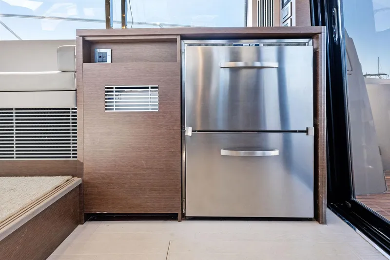 Karen Ann III Yacht Photos Pics 