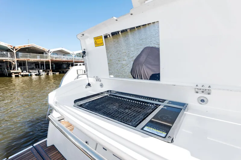 Karen Ann III Yacht Photos Pics 