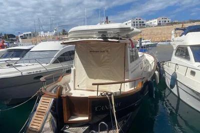 2002 Menorquin 110
