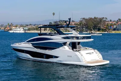Pearl 72