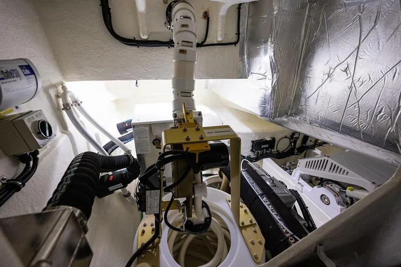 Greyhound Yacht Photos Pics 2020 Riviera 5400 Sport Yacht Platinum Edition - Image 88