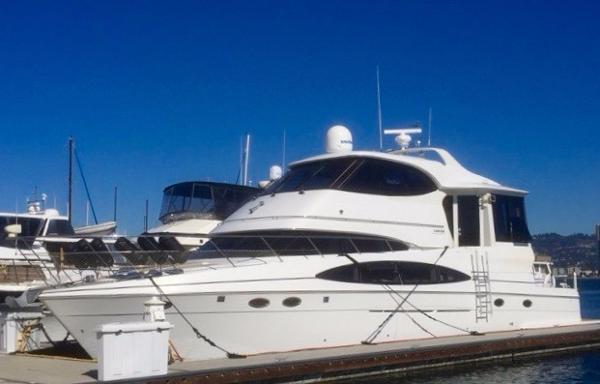 2002 Carver 564 Cockpit Motor Yacht