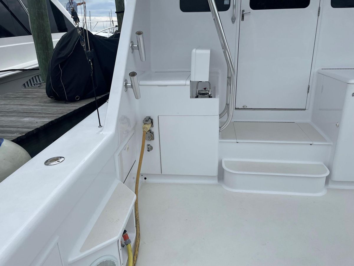 2001 Custom Carolina 57 