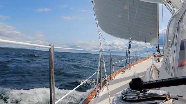 Landslide Yacht Photos Pics 