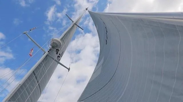 Landslide Yacht Photos Pics 