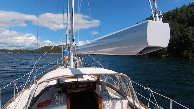 Landslide Yacht Photos Pics 