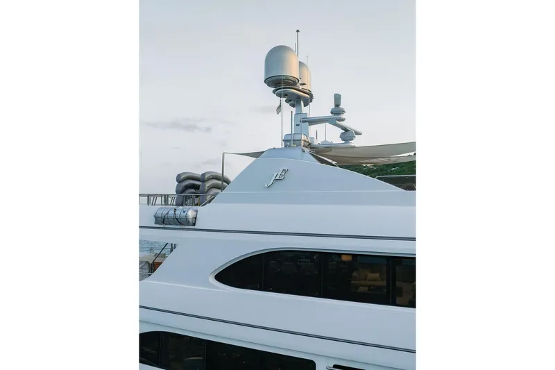 Just Enough Yacht Photos Pics Luxury yacht Ares Custom Marine Custom 141, 2012 model, featuring sleek design and advanced equipment.