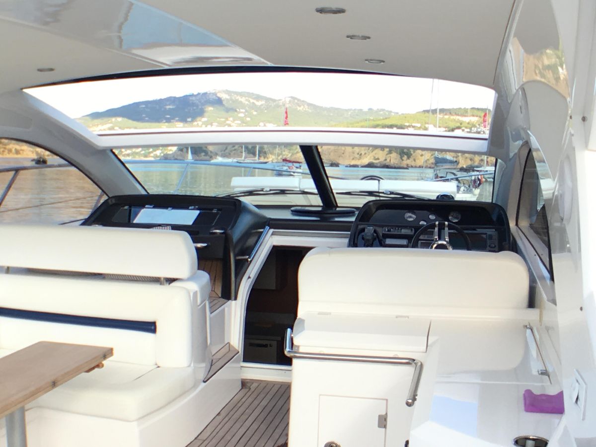 2012 Sunseeker 45 