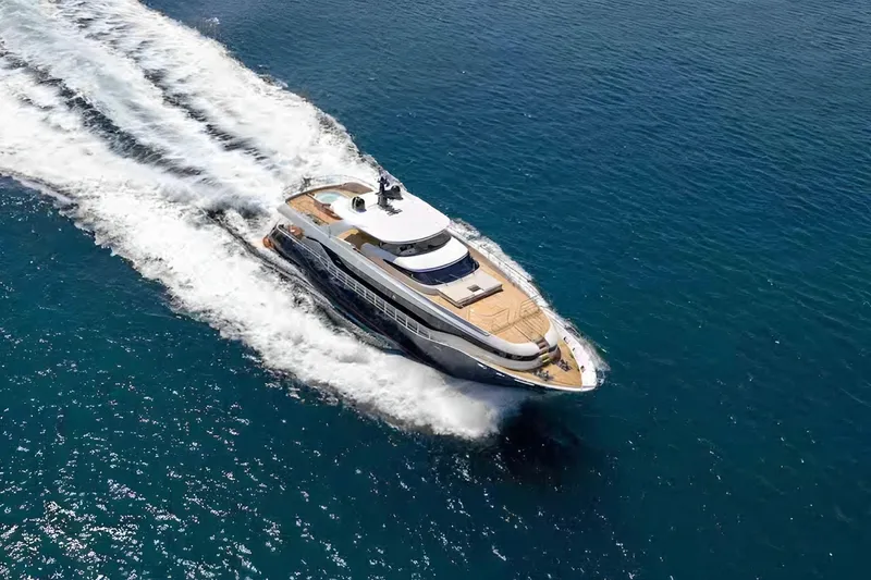 Eden Yacht Photos Pics Luxury Maiora 30 Walkaround yacht cruising on open sea, 2022 model.