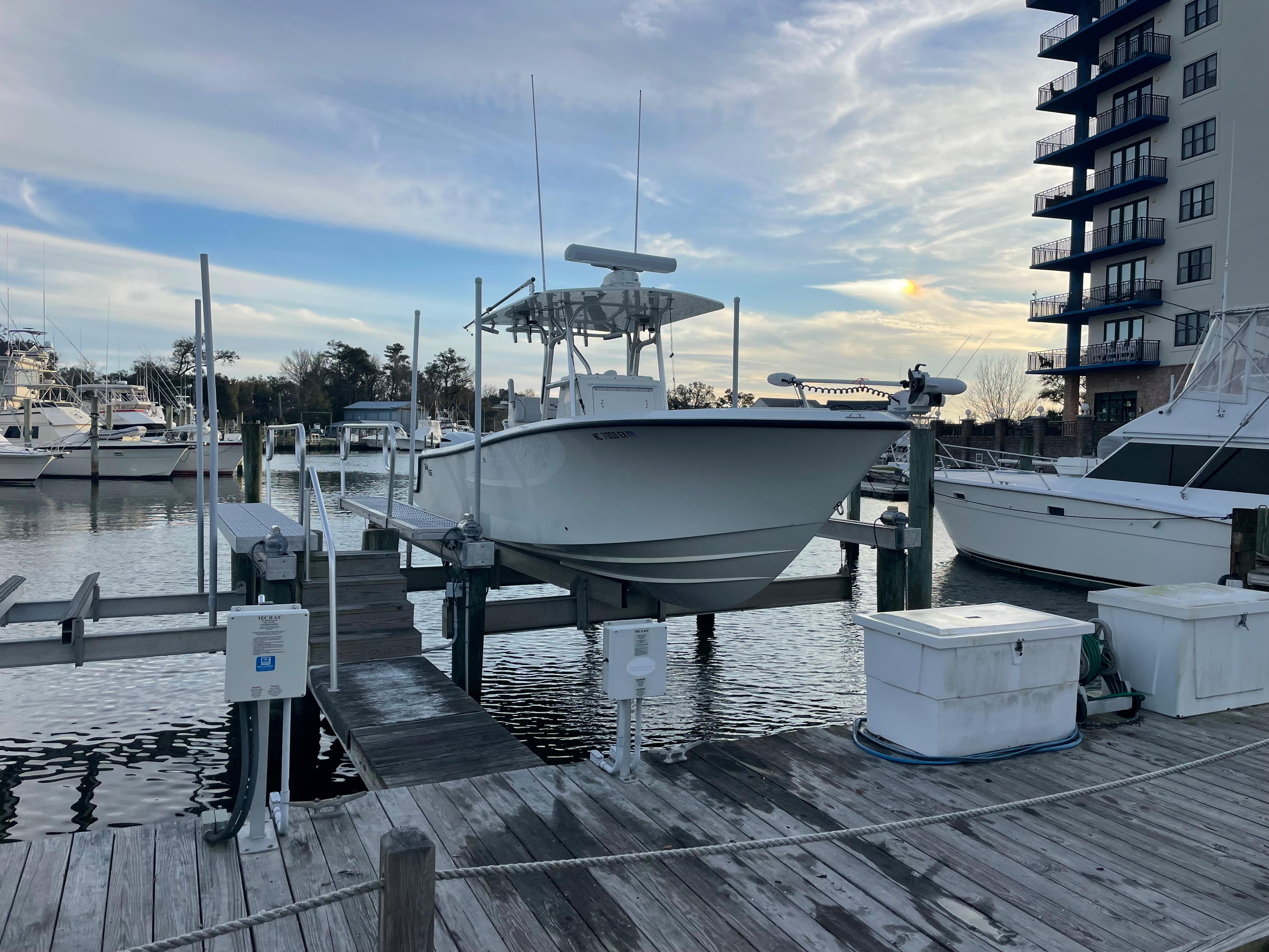 2013 SeaVee 290B Centre Console for sale YachtWorld