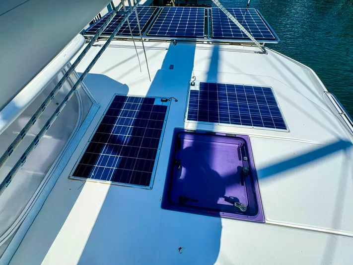 Voyager Yacht Photos Pics 