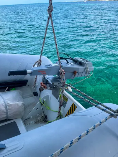 Voyager Yacht Photos Pics 