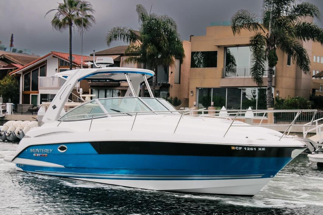 Monterey 355 Sport Yacht