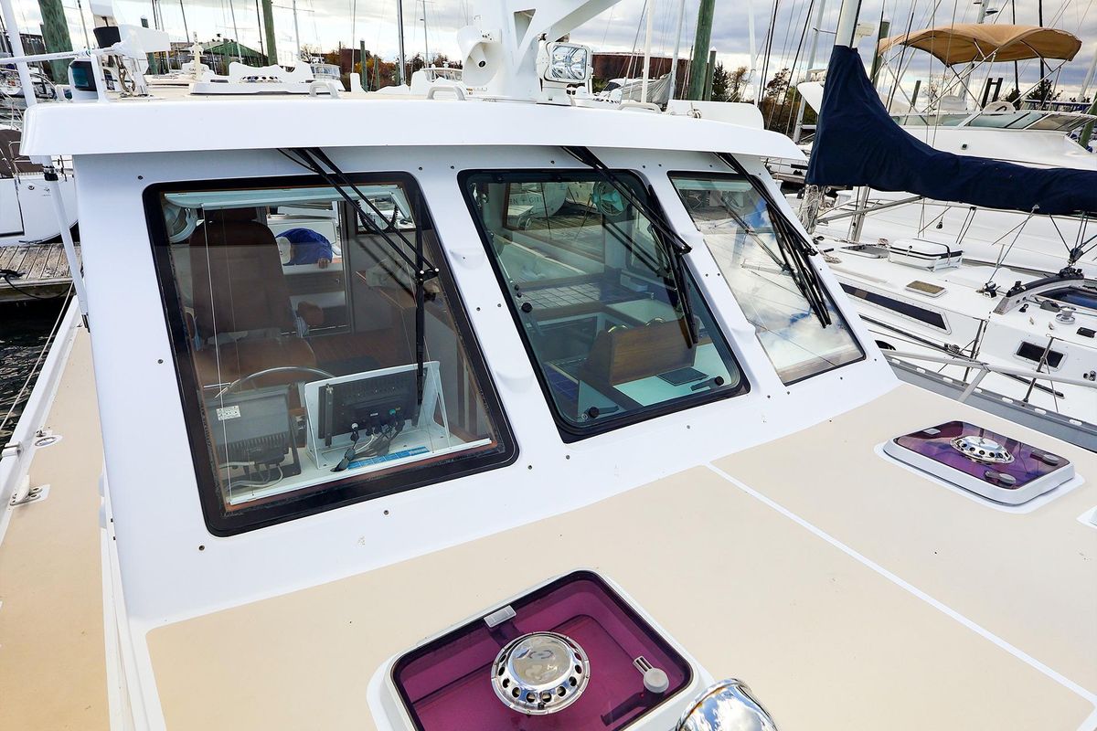 2005 New England Boatworks 45 